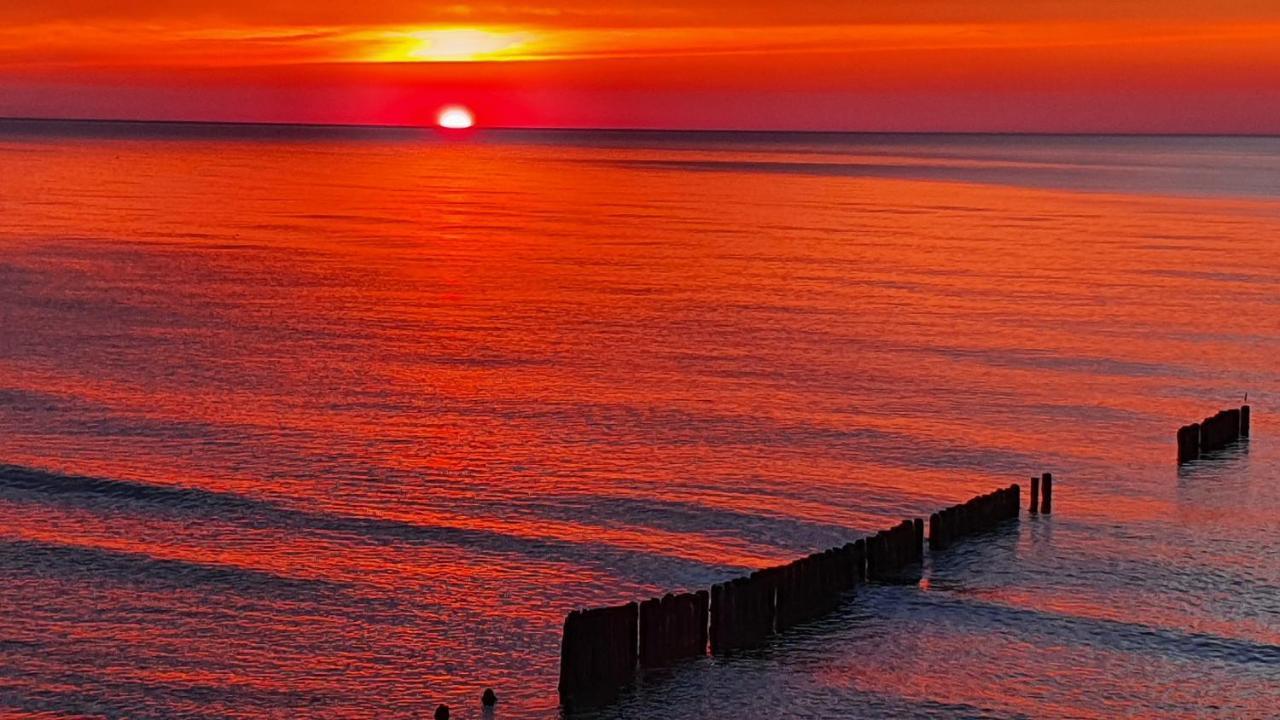 "U Izy" Pokoje Goscinne I Przyczepy Campingowe Großmöllen Exterior foto