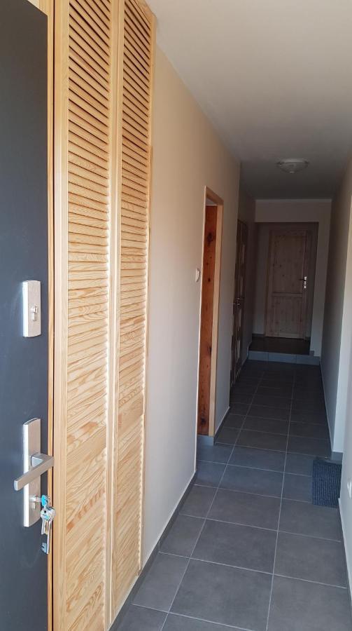 "U Izy" Pokoje Goscinne I Przyczepy Campingowe Großmöllen Exterior foto